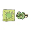 Broche Metálico de Rana de Dibujos Animados para Aficionados Rana Acostada Plana Pin con Lema en Inglés Accesorios para Ropa y Bolsos Fuente Transfronteriza