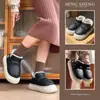Nuevas Pantuflas de Algodón 2025 para Invierno, Uso Exterior, Forradas de Felpa para Calentar en Casa, Suela Gruesa Antideslizante, Tela de Plumón, Bolsa Impermeable y Zapatos de Algodón