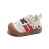 Zapatos para niños, zapatos para caminar de bebé, nuevo modelo de otoño 2026, zapatillas de entrenamiento alemanas de suela blanda para niñas pequeñas, zapatos funcionales versátiles para niños