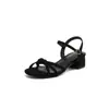 Sandálias de Salto Grosso para Mulheres 2026 Verão Novo Estilo Bico Aberto Salto Médio Preto Simples Versátil Deslumbrante Uma Tira Tamanho Grande Sapatos Femininos