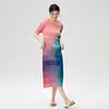Calidad Contrarreloj 25 Verano Nuevo Cuello Redondo Estampado a Cuadros Vestido Plisado Suelto Adelgazante Elegante