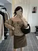 Conjunto de Cardigan de Tricô Fashion e Relaxado + Top Tomara-que-caia Y.JIA Outono Peça Dupla 602 (com cinto)