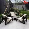 Mesas y Sillas de Ocio para Patio Exterior, Juego de Tres Piezas de Mimbre para Jardín de Hotel, Muebles Impermeables y Resistentes al Sol de Aleación de Aluminio Acero Inoxidable