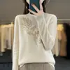 Suéter de punto nuevo para mujer 2026 transfronterizo con pedrería de hoja de arce, camiseta básica de cuello semi-alto para mujer, corte ajustado y versátil