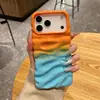 Color Degradado Bloque de Color Textura Plisada Tridimensional Adecuado para iPhone 18 Pro Max, Funda para Teléfono Apple 17, 16/15 con un Toque de Alta Gama