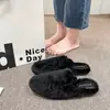 2026 Pantufas de Pelo com Solado Grosso e Fundo Plano para Mulheres, Aumento de Altura, para Uso Externo no Inverno, Bico Fechado, Estilo INS, Quentes, Slip-on