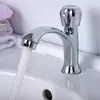 Grifo para lavabo operado con el codo con manija extendida para laboratorios médicos y quirófanos