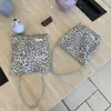 Nova Bolsa de Lona de Grande Capacidade Moda para o Dia a Dia Cinza Prata Feminina Casual Estampa de Leopardo Bolsa de Ombro