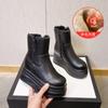 Botas de Neve com Aumento de Altura Interno de Lã Genuína Femininas Sola Grossa de 10CM Forradas com Lã Pequena Quentes Antiderrapantes Cano Médio Shorty Sapatos de Algodão Inverno