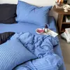 Juego de cuatro piezas de ropa de cama de algodón acolchado estilo japonés a rayas, grado A para maternidad, sábana y funda de edredón, juego de tres piezas para dormitorio de estudiante