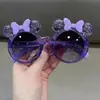 Lindas Gafas de Sol para Niños con Lazo de Cristal, Gafas con Protección UV para Niños y Niñas, Perfectas para el Uso Diario, Sesiones de Fotos y Regalos de Vacaciones