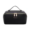 2026 Nova Bolsa de Almofada Elegante e Simples com Padrão de Lichia para Mulheres, Bolsa de Mão com Toque de Luxo, Grande Capacidade, Bolsa Tote Portátil