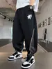 Pantalones casuales para niños, nuevos pantalones jogger de verano para niños, pantalones deportivos de moda para niños mayores y estudiantes, pantalones largos de seda helada anti-mosquitos
