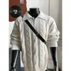 Nova coleção de outono: suéter de tricô masculino estiloso, de caimento solto, macio e confortável, com gola com zíper parcial e intrincado design de trança