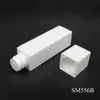 Embalagem de conjunto de amostras cosméticas material plástico quadrado Frasco de água de essência Frasco de loção Caixa de creme portátil fabricantes atacado