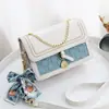 Bolso de Hombro Único con Cinta Lateral, Cadena y Estampado de Cuadros, Bolso Pequeño para Verano 2025, Bolso Cruzado de Mano, Bolso Cuadrado Pequeño Macaron