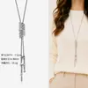 Cadena para Suéter de Collar Largo Geométrico, Accesorio de Lujo de Alta Gama, Versátil y de Moda, Colgante de Perla para Otoño e Invierno