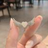 Broche de alas de ángel de amor coreano, bonito ramillete, collar de traje de circonita de lujo, accesorios ligeros anti-deslizamiento