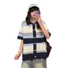 Camiseta de Punto de Manga Corta Calada a Rayas de Colores para Hombres y Mujeres, Estilo Retro Americano de Verano, Aspecto Juvenil, Camiseta Fina, Moderna