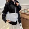Bolso de Mujer de Moda y Popular Verano 2024 Bolso Tote Nuevo Casual para Ropa de Trabajo Bolso Cruzado de Cadena Simple para Hombro