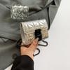 Bolsa pequena de alta qualidade para mulheres, bolsa de batom com textura de nicho, bolsa transversal retrô com losangos, bolsa quadrada pequena com mini corrente