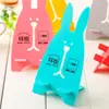 Soporte para Teléfono Móvil de Conejo de Plástico PP Base Creativa de Conejo de Dibujos Animados Tienda en Línea Personalizada Regalo Soporte para Teléfono Móvil de Escritorio
