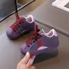 Zapatos Infantiles Puntera de Concha Zapatos de Tabla 2026 Otoño Nuevo Superficie de Cuero Zapatos de Entrenamiento Alemanes para Niños Zapatos Deportivos de Moda para Niñas