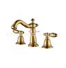 Kaiping Youjia baño titanio dividido doble manija lavabo estilo europeo tres agujeros doble control Boquilla giratoria grifo 30930