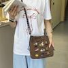 Bolso cruzado de nailon con bordado de dibujos animados lindo, bolso de lona versátil de moda para llevar en cabina, bolso simple de cordón literario para mujer