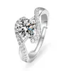 Anillo de diamante de imitación Moissanita estilo frío cruzado regalo para pareja lujo ligero gama alta diseño de nicho anillo de diamante de boda joyería para mano