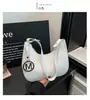 2026 Nova Bolsa Feminina Tecida à Mão Estilo Coreano Bolsa de Ombro Feminina Bolsa Cesta de Mão Bolsa Mais Vendida da Amazon