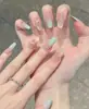 Uñas Portátiles de Estilo Lujo Ligero Populares en Xiaohongshu, Puntas de Uñas Moradas Degradadas Ojo de Gato con Estrella de Cinco Puntas, Puras y Deseables para una Complexión de Aspecto Más Claro