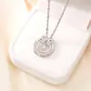 Tohm Diseño Elegante Colgante de Cobre Incrustado con Diamantes Collar Hueco Versátil Collar para Celebridades de Internet Cadena de Acero Inoxidable Estilo Único para Mujer