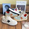 Baikuang Zapatos de mujer coreanos de alta gama diseño contraste zapatos de skate ins beige zapatos de estrella cómodos transpirables zapatos deportivos