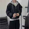 Casaco jaqueta de couro PU com capuz estilo americano, duas peças falsas, masculino, rebelde, bonito, jaqueta de motocicleta para primavera e outono com ombreiras, jaqueta curta estilo baseball