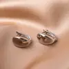 Nuevos Pendientes de Corazón de Moda para Mujer Coreanos Dongdaemun Pequeños Pendientes Versátiles Brazaletes de Oreja Sencillos con Temperamento Francés Personalidad