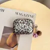 Funda personalizada con proceso IMD de estampado de leopardo, adecuada para AirPods Pro 3, funda suave universal de TPU para la nueva 4ª generación, personalizable con tu propio diseño