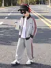 Traje Deportivo de Primavera y Otoño para Niños, Camisa con Cremallera Estilo Coreano para Niños, Conjunto de Dos Piezas de Moda, Ropa Elegante para Niños Pequeños, Comercio Exterior