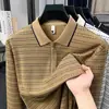Camisa Polo Masculina Nova Estilo Primavera e Outono, Corte Solto, Manga Longa, Zíper e Listras, Top Simples para Jovens e Homens de Meia-Idade