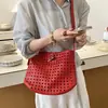 Bolsa de Hombro Cruzada 2026 Nueva Primavera/Verano para Mujer, Diseño de Nicho Simple y Elegante, Bolso de Hombro Debajo del Brazo