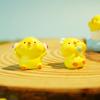 Frango Amarelo Animal Resina Pequenos Acessórios Micro Paisagem Enfeites Boneca Fofa Criativa Enfeites de Mesa Decorações Artesanais