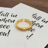 Anel Minimalista Vintage Liso Estreito Francês Retrô Escovado Geométrico Irregular Personalidade Anel para Mulheres