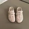 Chinelos Fechados Fofos Casuais Confortáveis Não Cansativos de Solado Grosso para Mulheres 2026 Verão Slip-On Antiderrapantes Preguiçosos Sapatos Mule