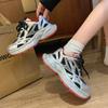 Explosiones Zapatos Torre ligeros y transpirables de suela gruesa para mujer Primavera 2025 Nuevos zapatos de moda Zapatillas casuales aumentadas