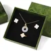 Caja de Empaque para Joyería con Tapa y Base de Patrón Floral Fresco, Caja Portátil para Anillo de Propuesta, Aretes, Colgante de Joyería, Caja de Regalo para Joyería