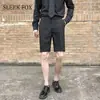 Shorts casuales de verano ligeros para hombre, shorts de corte holgado de estilo coreano, modernos y versátiles, de seda helada hasta la rodilla para hombre