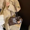 Bolso de Cuero Encerado Aceitado para Axila Otoño/Invierno para Mujer 2026 Nuevo Estilo Moda Versátil Gran Capacidad Casual Súper Caliente Elegante Bolso Grande de Hombro Único