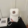 Bolso de teléfono versátil de moda nuevo para otoño 2026, de importación, bolso de hombro esponjoso de nicho, bolso cruzado de felpa