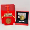 Moneda Conmemorativa del Año del Caballo Moneda de Oro Sólida de la Suerte Celebración Linda del Zodiaco Bolsa de Terciopelo Caja de Regalo Seguro de Año Nuevo Regalo Venta al por Mayor