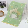 Toalla infantil de gasa de cuatro capas Zhiyang con jacquard de dibujos animados, toalla infantil divertida, toalla pequeña para la cara, toalla para el sudor, regalo de mano al por mayor